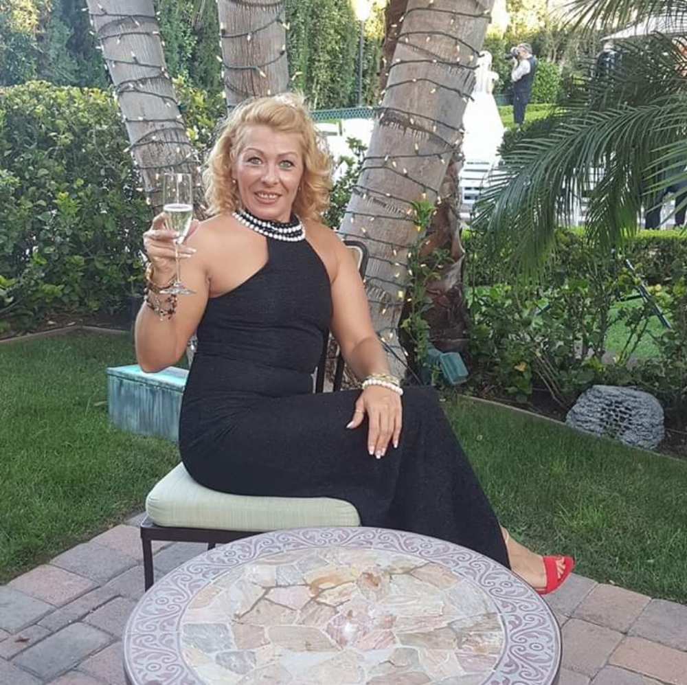Meet your Posher, Raluca